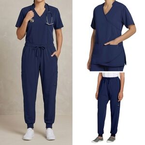 Jockey Performance Tech Scrub Set Navy Petal Wrap Top & Cargo Joggers XS